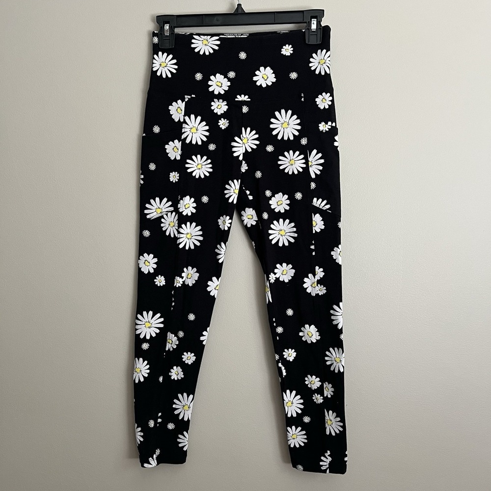 Marc NY Leggings Cropped BLACK YELLOW Whimsical DAISY Flower Stretch Fit
